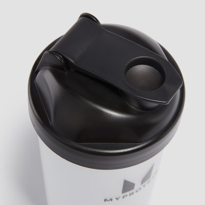 Шейкер Myprotein Plastic Shaker 600 мл (прозрачный) с шариком